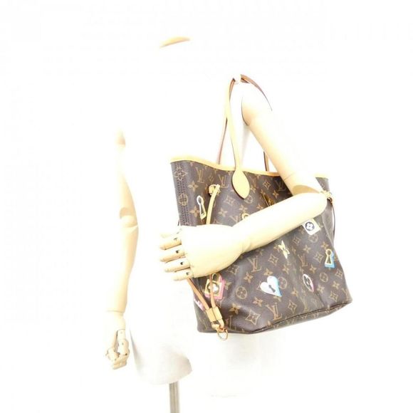 Louis Vuitton LoveLock Neverfull MM Bag Monogram Coated Canvas - Picture 7 of 7